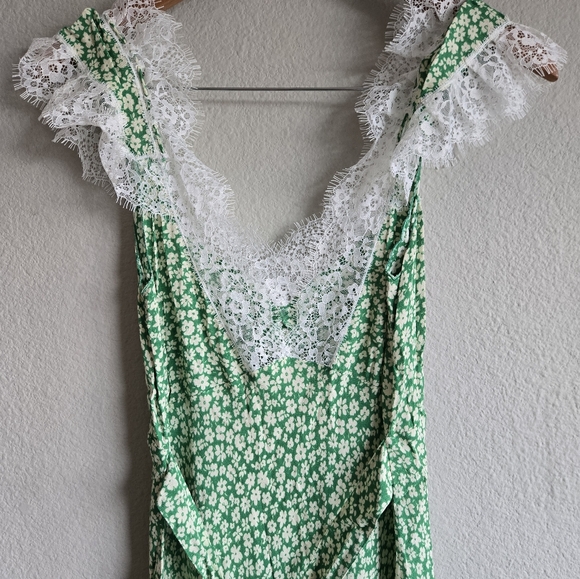 Rumored Frontier Lace Floral Maxi Dress in Green - Picture 5 of 6